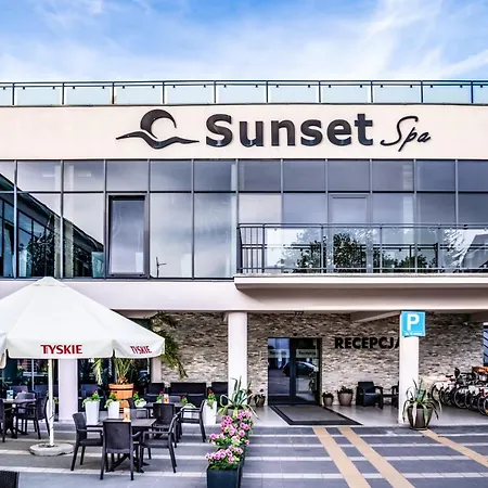 Sunset 레왈