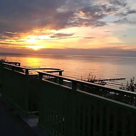 Sunset リゾート レバル