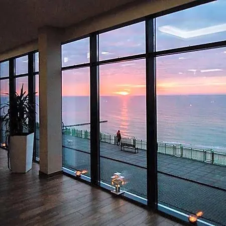 Sunset Resort 3*